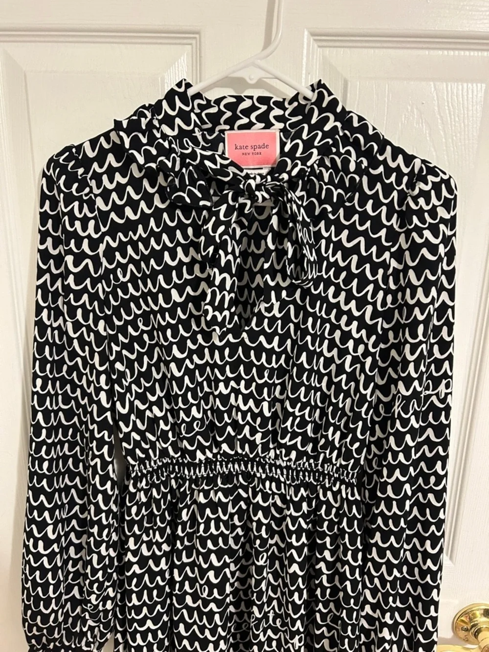 Kate Spade Pop Scallop Crepe Dress Black and White Pattern New Size XS Ruffle